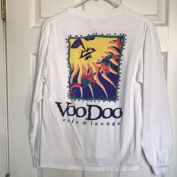 Men’s vintage long sleeve T-shirt, size medium. Harrah’s Casino. - Picture 6 of 6